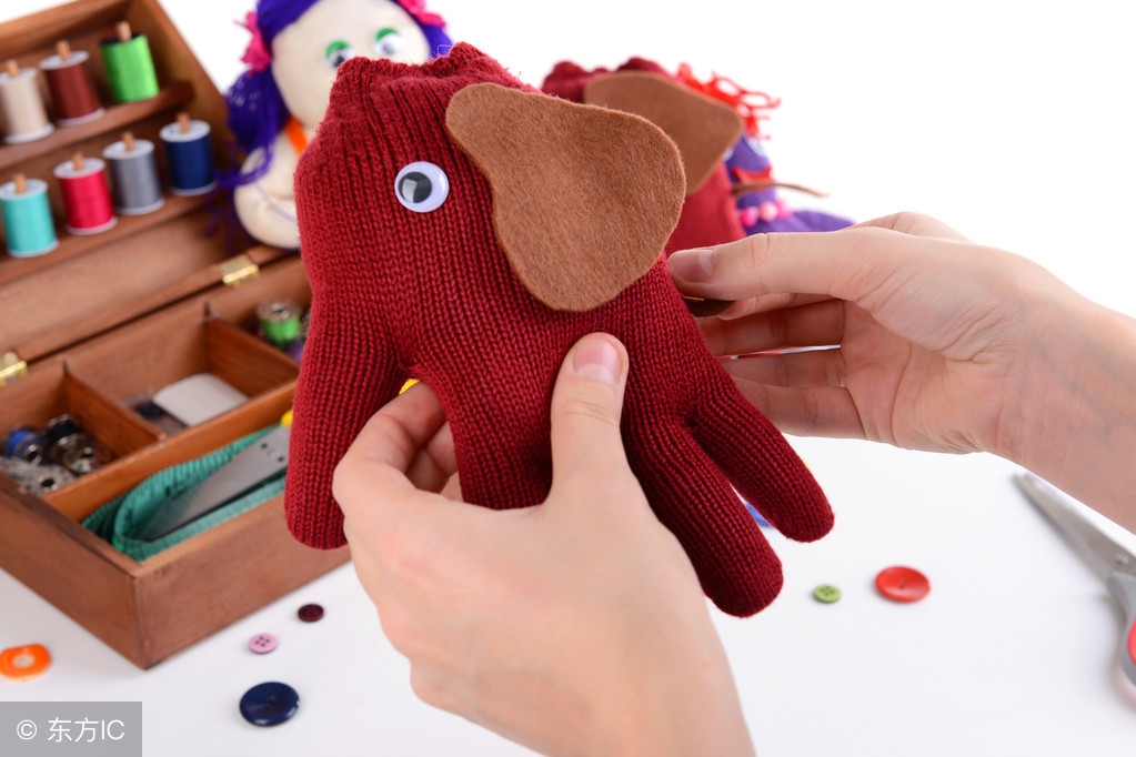 职场里面什么工作会比较轻松挣钱,职场上什么职业最赚钱