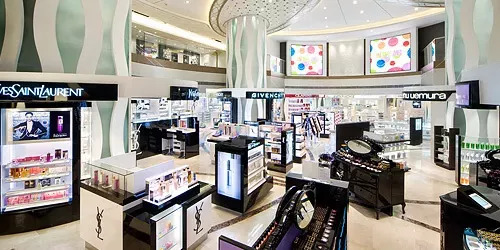 成都去香港坐飞机还是高铁划算,成都坐动车直接到香港攻略