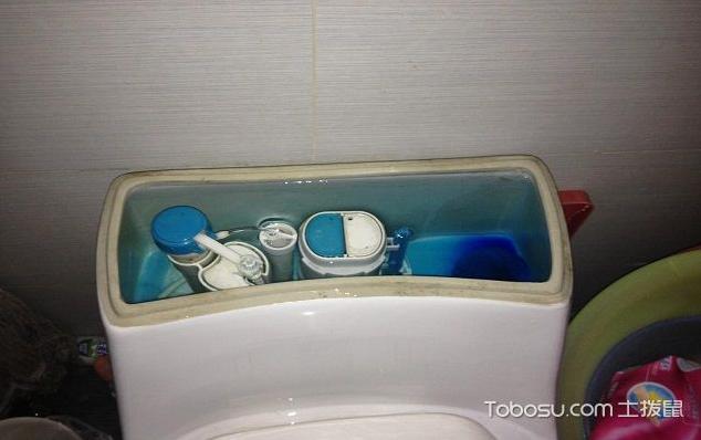 马桶漏水怎么检查哪里漏水,马桶漏水的正确做法
