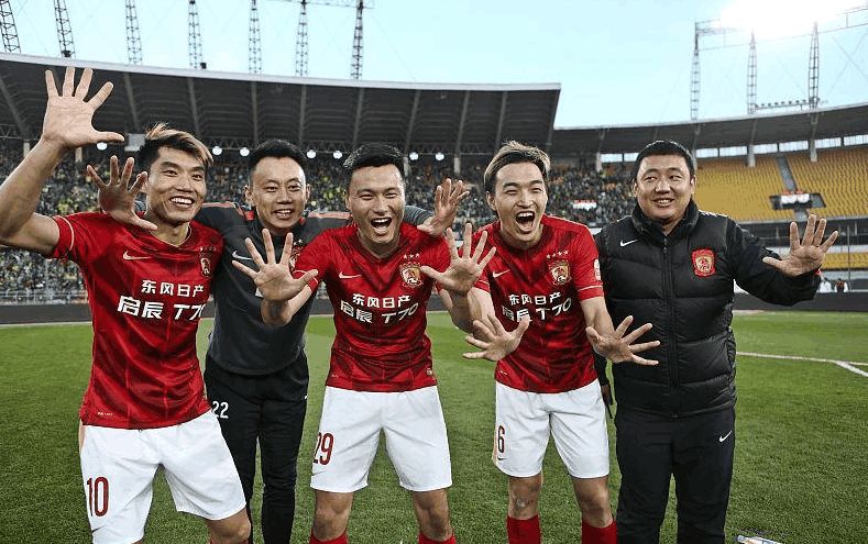 亚洲杯夺冠*率赔**才第十？可怕的是，咱们男足已经成为养老院了