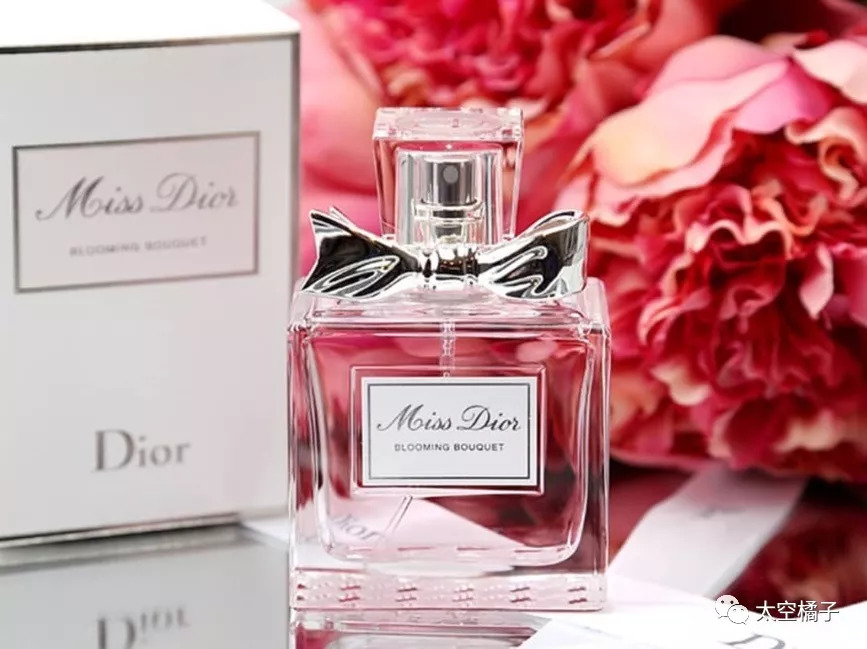 直男在送礼前都做了哪些努力,送人礼物是个技术活