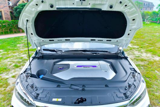 北汽新能源eu5试驾视频,体验新能源