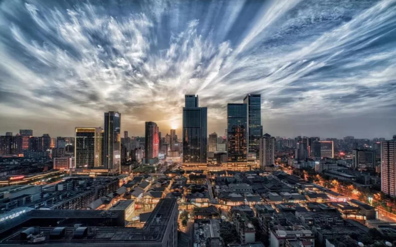 守正出奇，从坚守到进阶的滨江产品主义