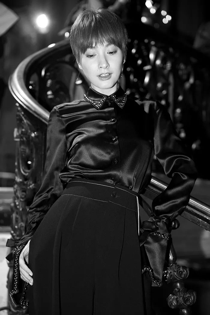 适合圆脸的发型女生必看,圆脸流行的发型推荐