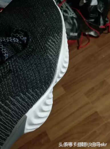 阿迪达斯probounce2018适合后卫吗,阿迪达斯probounce2018得物价格