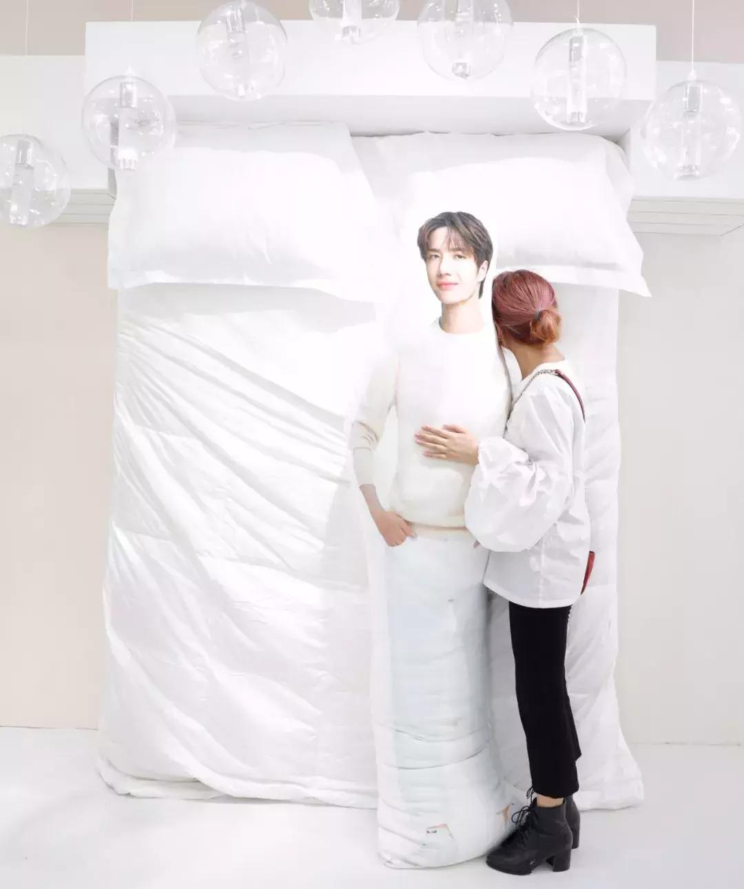 韩国女星vs中国女星颜值,韩国52岁女星金成玲