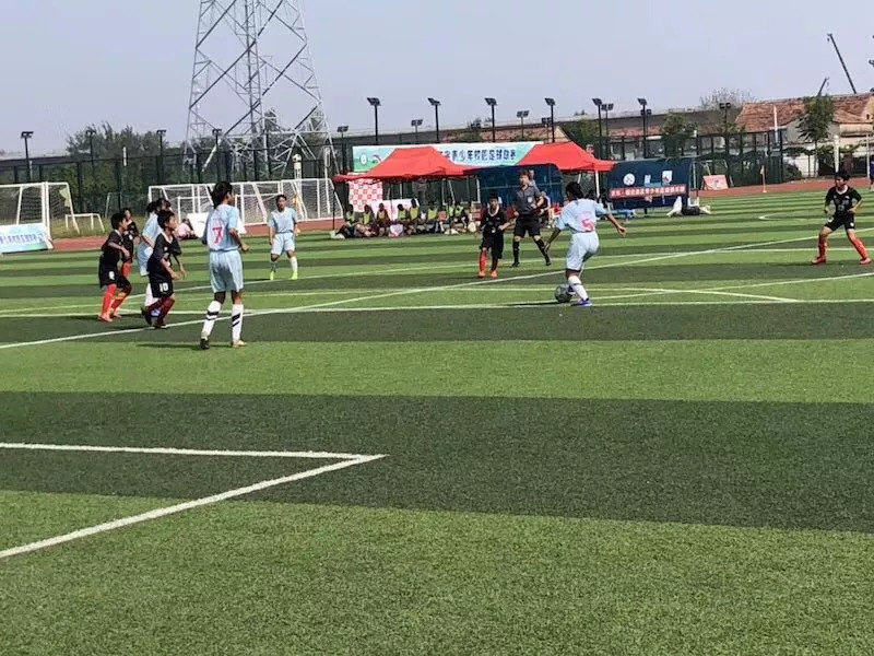 海门体育中心暑假,海门学校体育