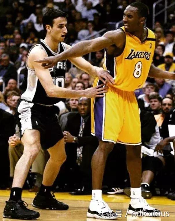 吉诺比利最后一次蛇形突破,吉诺比利17年打勇士