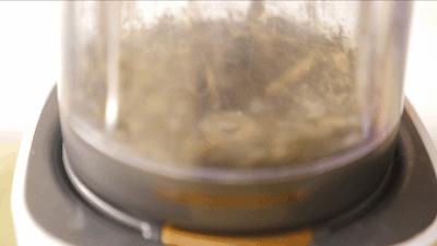 宝宝辅食加米粉好还是米乳好,宝宝辅食跟奶粉