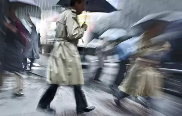 在深圳5000元月薪能存到钱吗,深圳打工年入20万能存多少