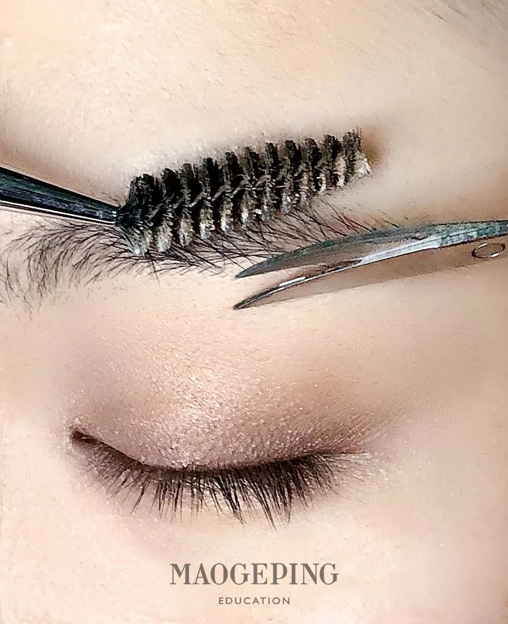 修眉画眉的正确方法,新手画眉修眉最简单方法