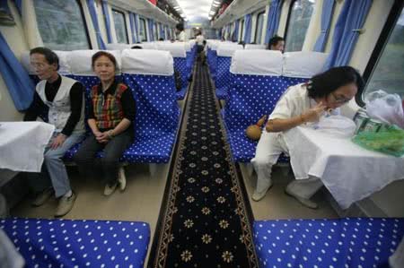 火车上的空调是怎么回事,火车上空调为什么这么冷