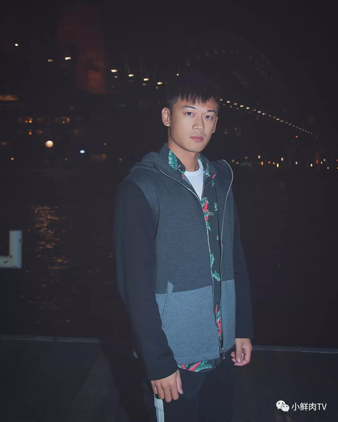 天菜气质男生,天菜长发摇滚男