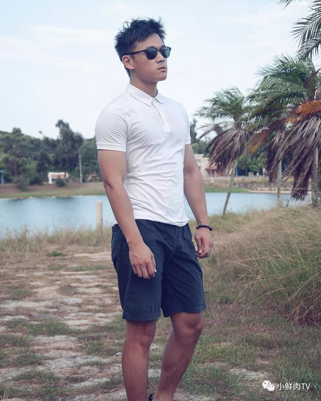 天菜气质男生,天菜长发摇滚男