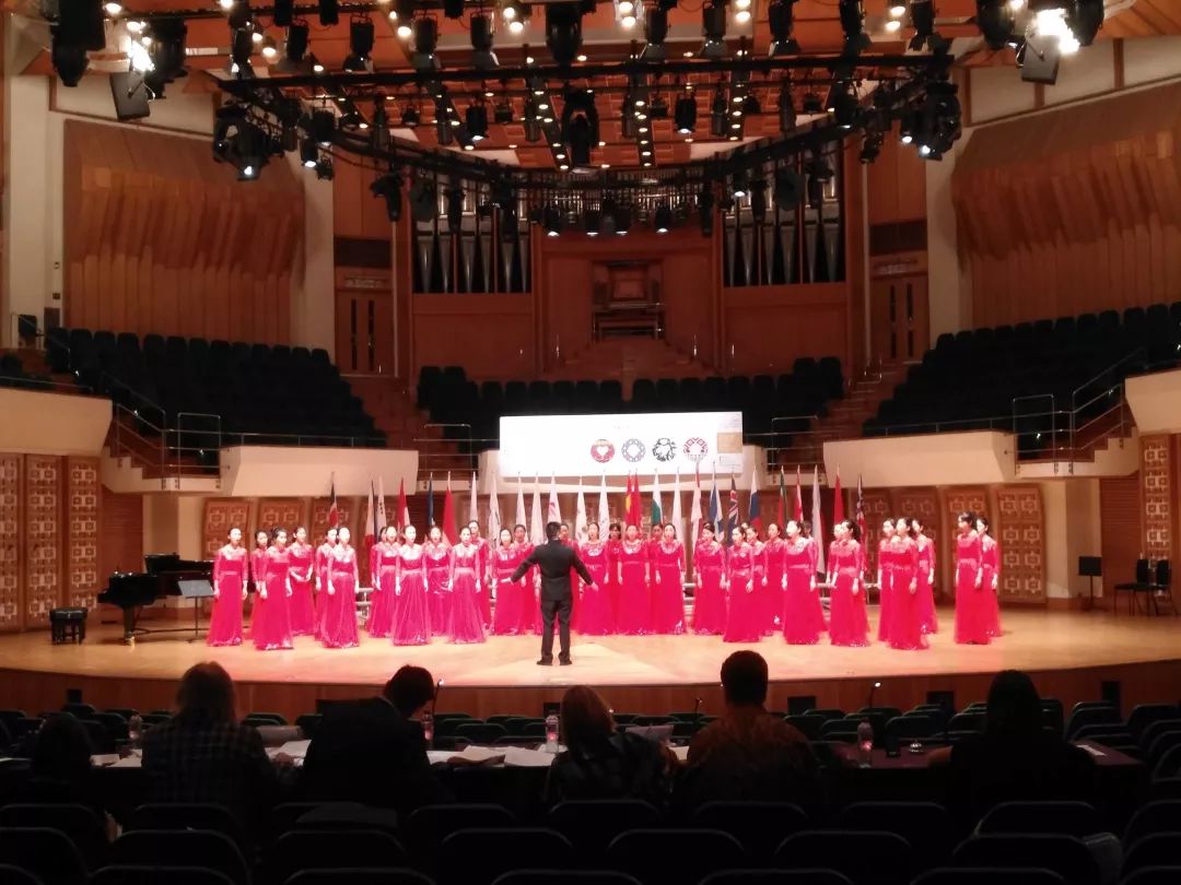 不负青春不负韶华砥砺前行,不负青春砥砺前行不负韶华