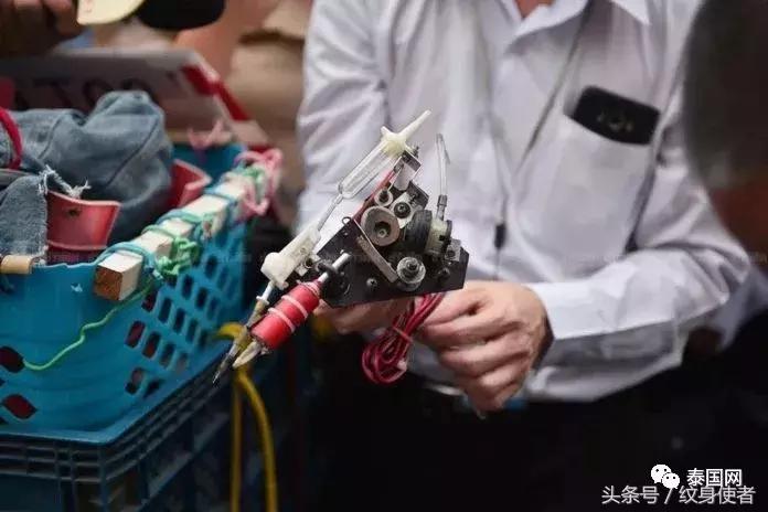 有多少人纹身得了艾滋,纹身有可能得艾滋吗