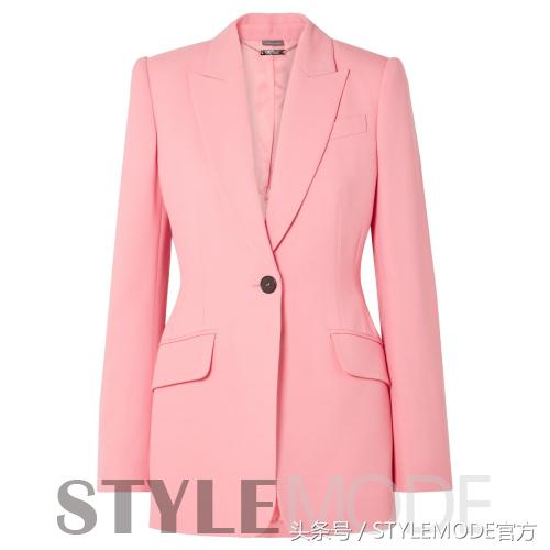 入秋最时髦的穿搭,入秋穿搭粉色外套