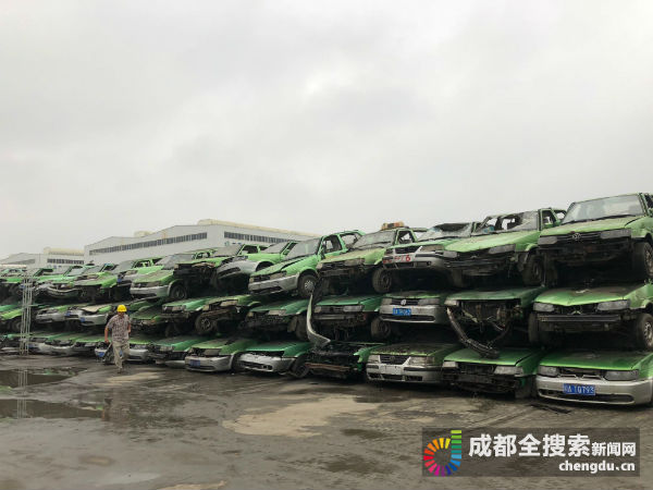 销毁2万件假冒伪劣产品,2200箱侵权假冒商品集中销毁