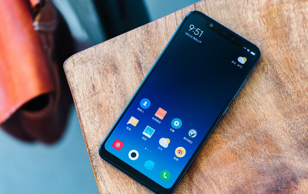 坑了？小米8有6G内存，开机就只剩3.2G了，怎么办