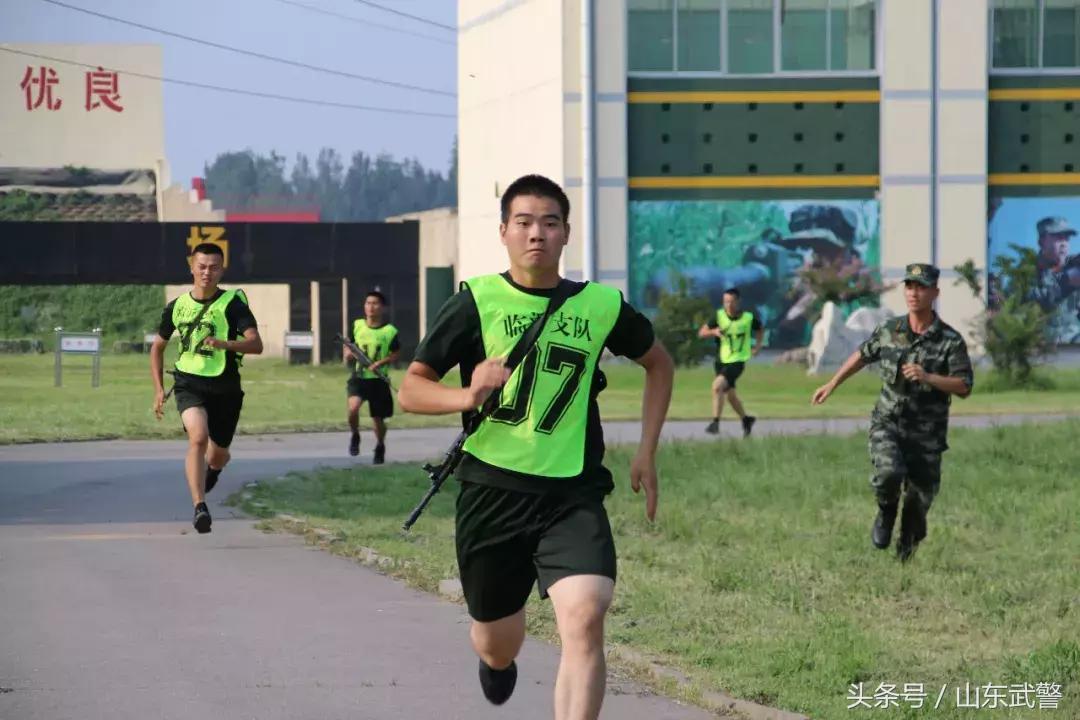 同为训练尖子，在这风起云涌的“战场”上，又会擦出怎样的火花？