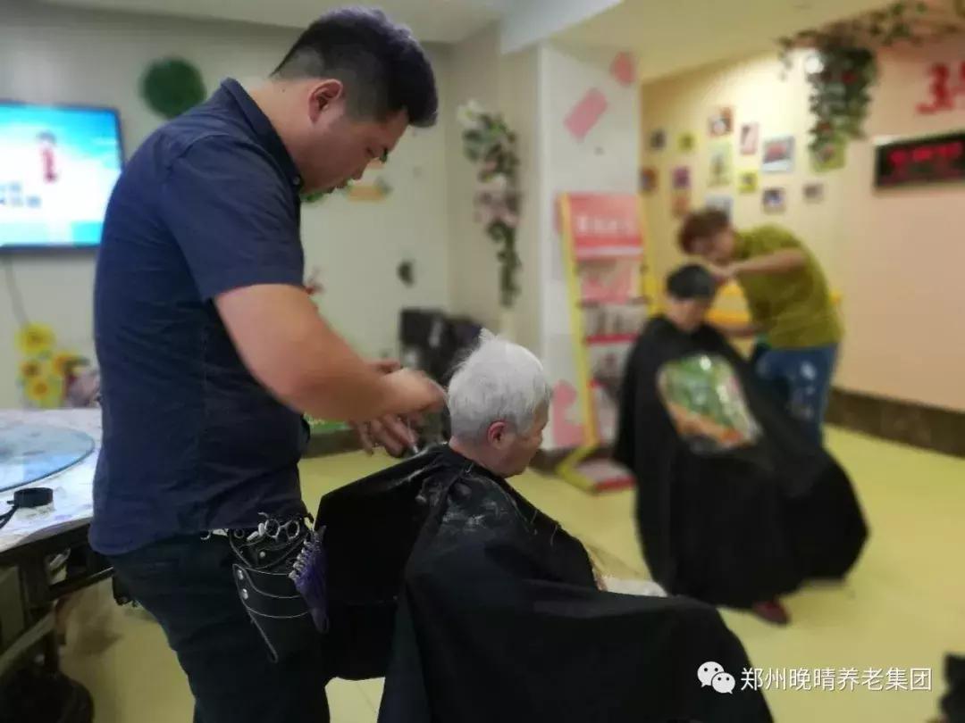 蹇冨畧闃冲厜闈欑瓑鑺卞紑,蹇冨畧鏆栭槼闈欏緟鑺卞紑瑙嗛