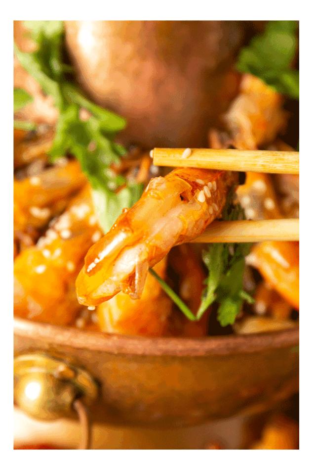 双层香辣牛蛙锅,双层炭火牛蛙锅