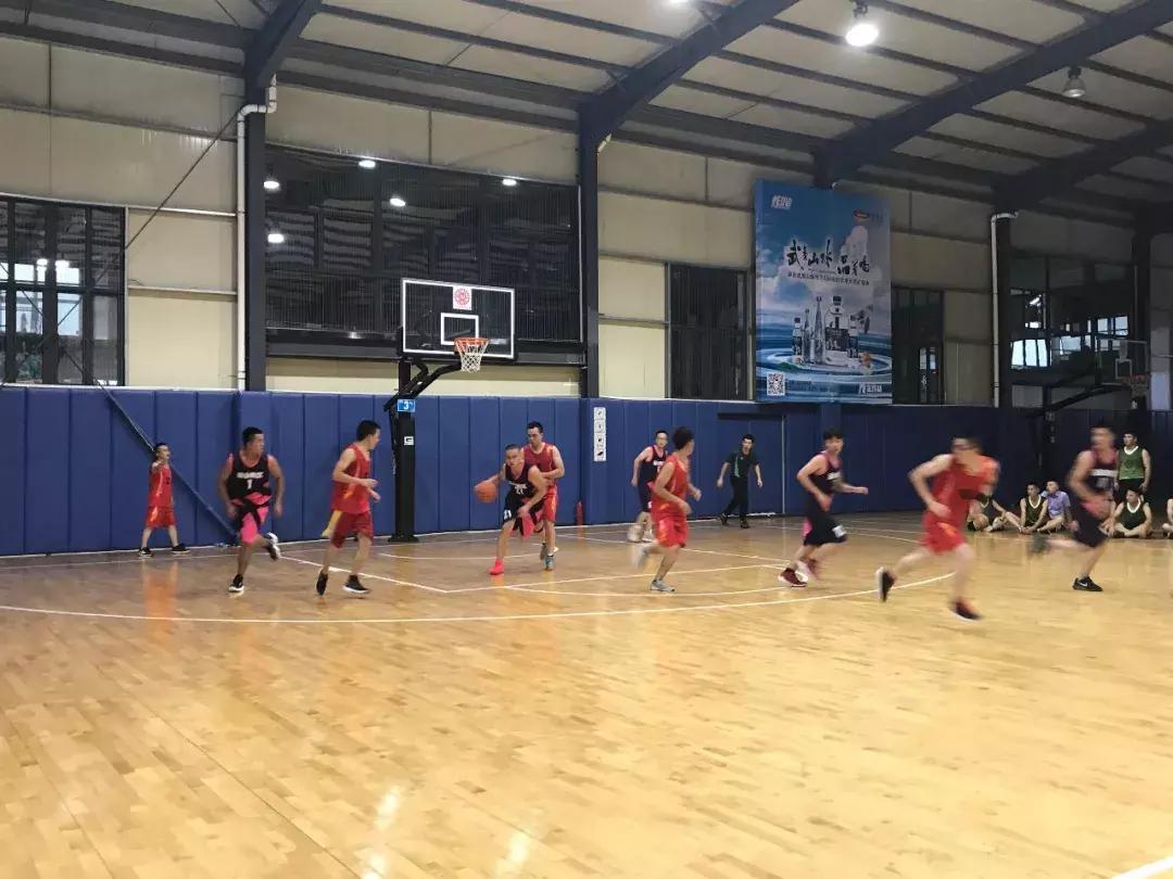 “篮”不住的风采｜第二届“中联杯”篮球争霸赛热血大放送！