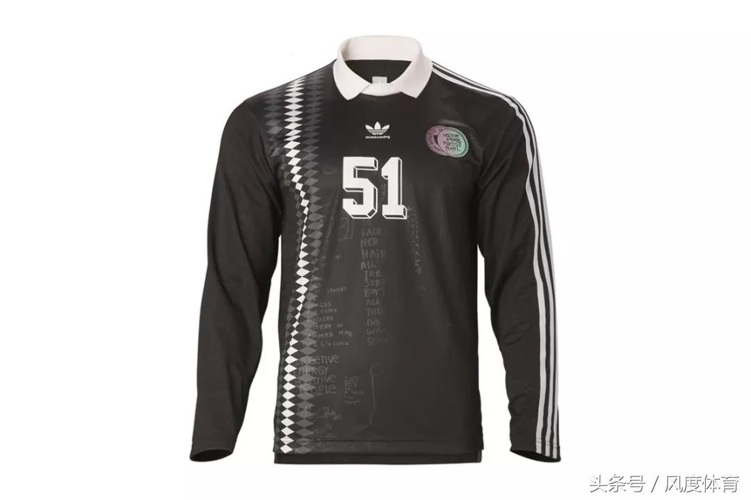 怎样穿球衣才不会怪怪的,怎么穿球衣不露腋下