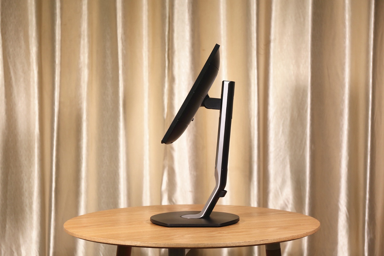 飞利浦显示器241p8q,飞利浦241v8显示器优缺点