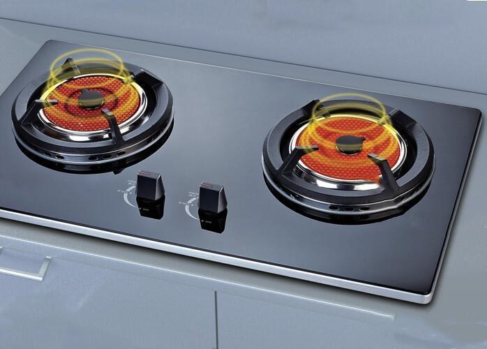 一个家庭用什么燃气灶最好,家用的燃气灶哪种最实用最安全