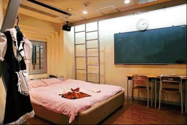 日本酒店允许未成年人入住吗,日本酒店未成年人入住