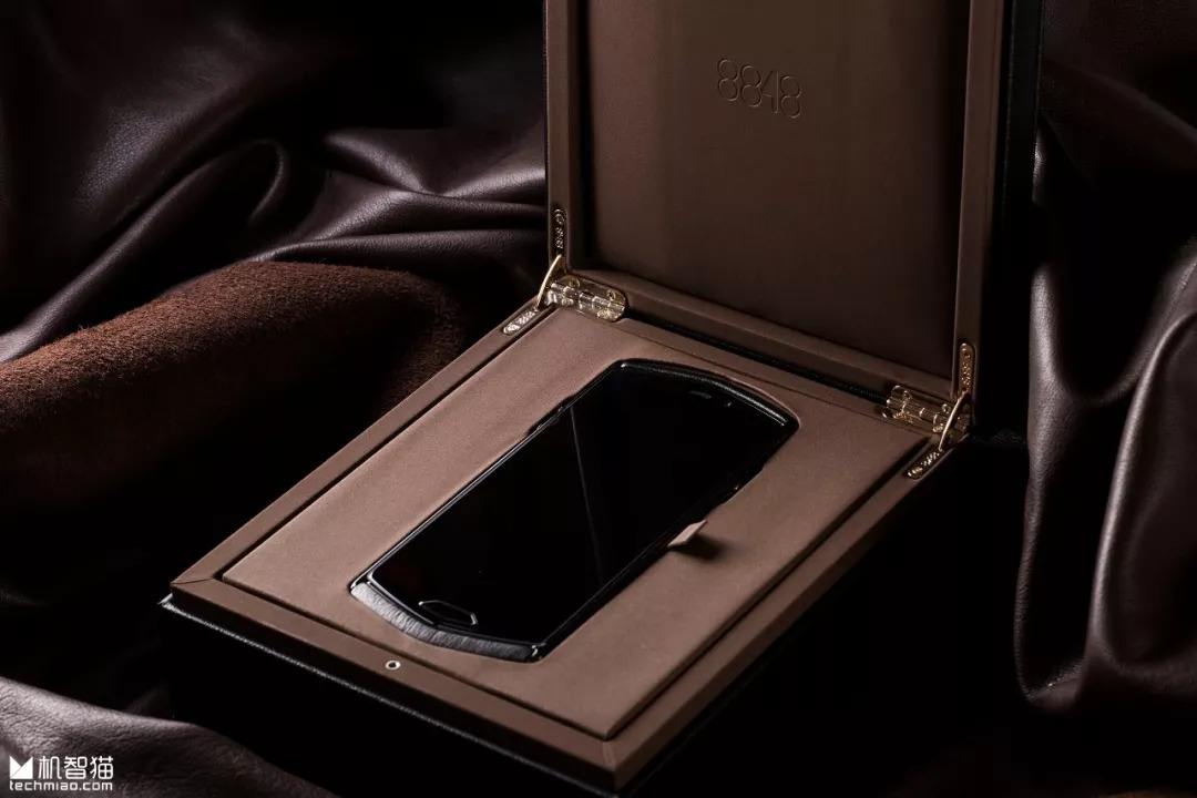 8848m5钛金手机手表可以拿下来吗,8848钛金手机m5巅峰版电池多大