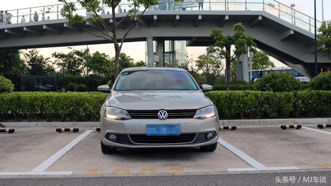 大众速腾pq35平台和mqb平台哪个好,18款速腾是pq35平台打造的