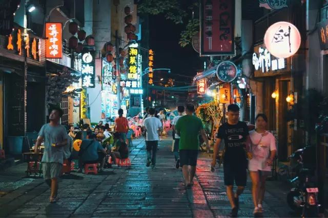 大陆内地坐高铁去香港旅行攻略,广深港高铁车票9月10日起发售