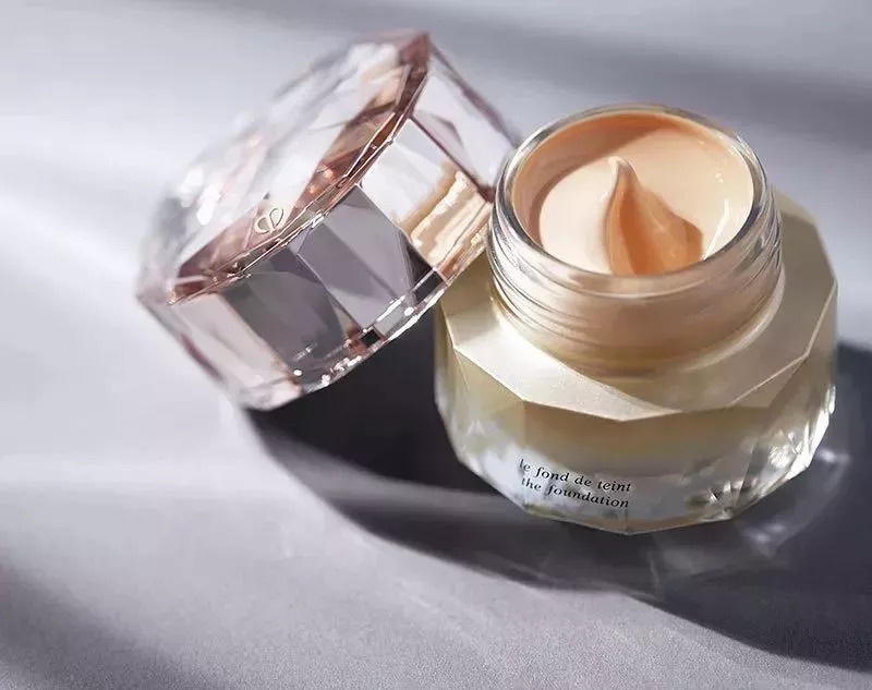 日本贵妇粉底哪款好用,日本的粉底液推荐实惠