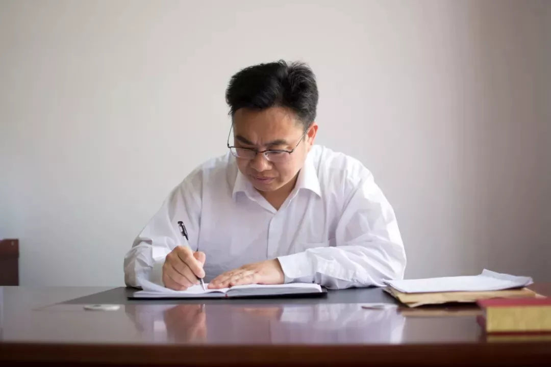 风正好扬帆图片,风正好扬帆的上句