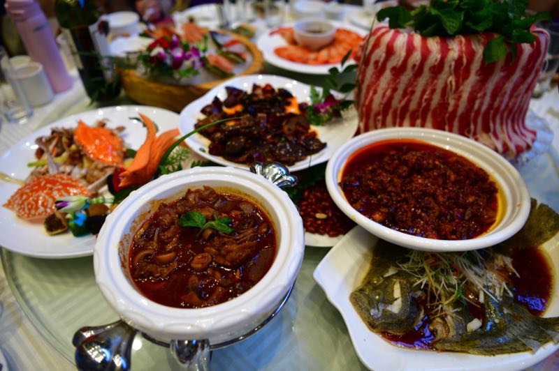 云南滇菜大师名单,中国十大名厨云南滇菜大师