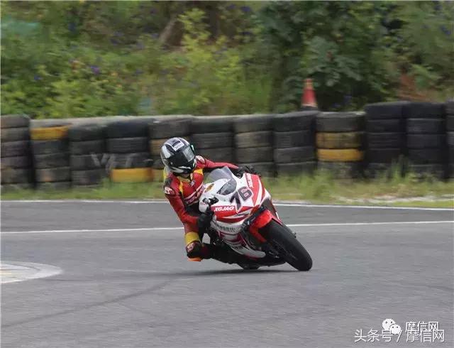 再创佳绩！新感觉自主双缸250CC赛车征战CRRC（贵阳站）