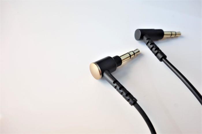 索尼出过的神级耳机,索尼最值得买的一款耳机