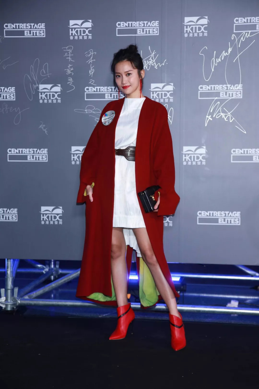 阿秋秋说｜10个角度，麻溜带你去趟香港时装周