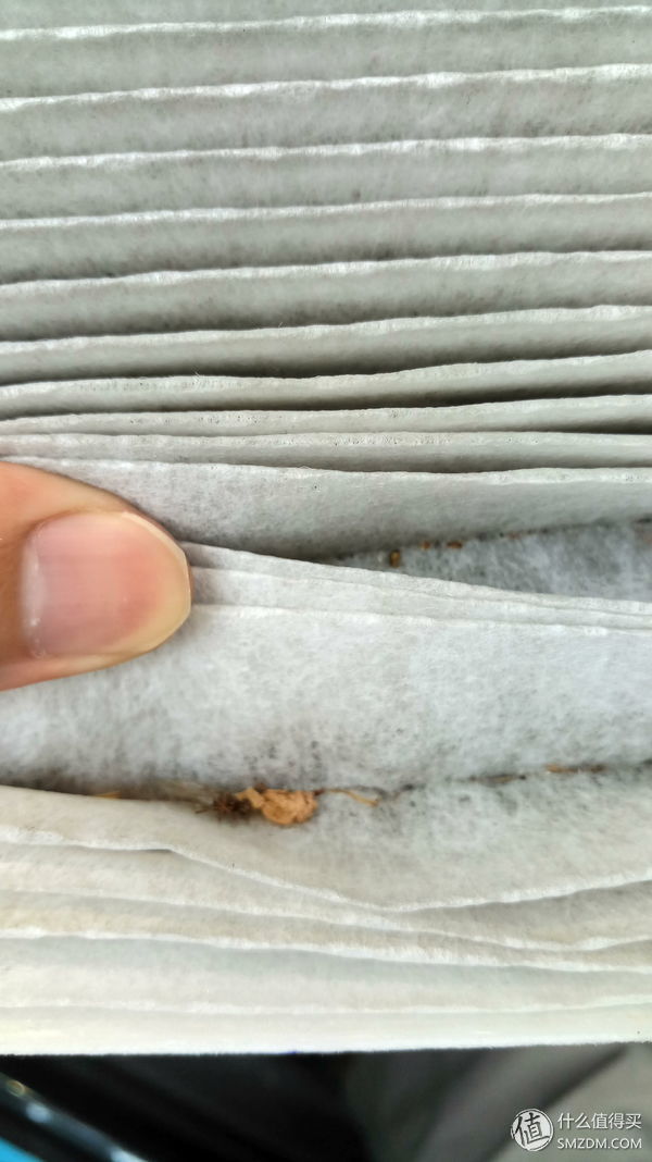 帝豪gs空调滤芯更换教程,吉利帝豪gs空调滤芯正反