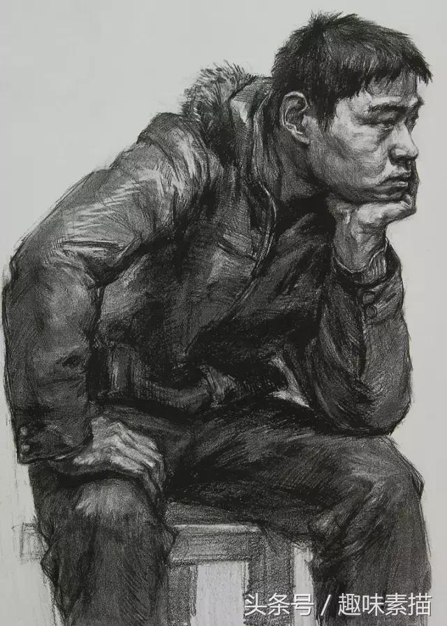 央美素描高分作品,央美高分卷素描半身像