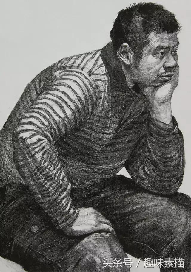 央美素描高分作品,央美高分卷素描半身像