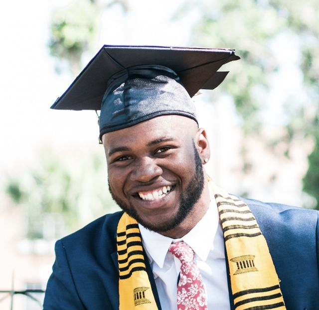 三秒知识点：汽车排气筒为什么会滴水？