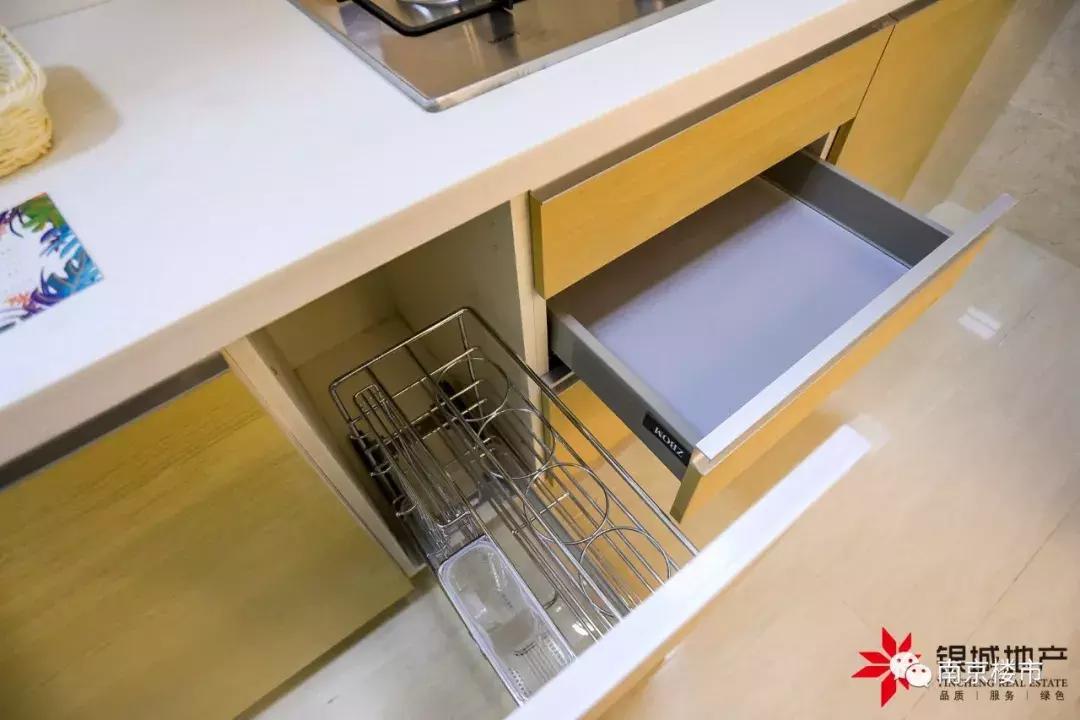 南京银城精装修房怎么样,南京银城的房子能买吗