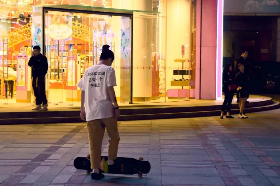 2005年的南京街头真实影像,记忆中的南京照片