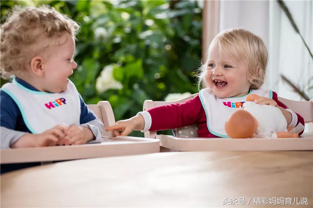 小孩吃饭慢吞吞老是含在嘴里,幼儿吃饭含在嘴里不咽的原因分析