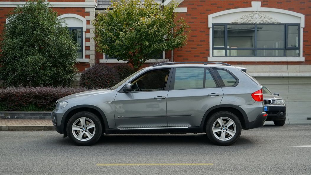 二手x1推荐买吗,新款二手X1