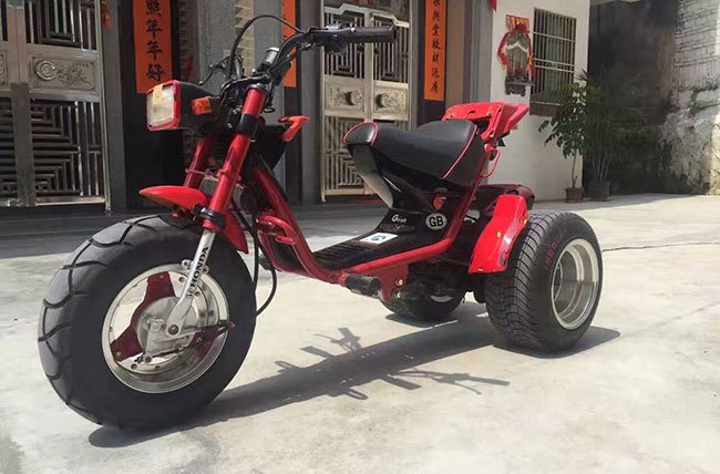 本田正三轮，据说国内就一台，小伙万元入手，却被骂人傻钱多