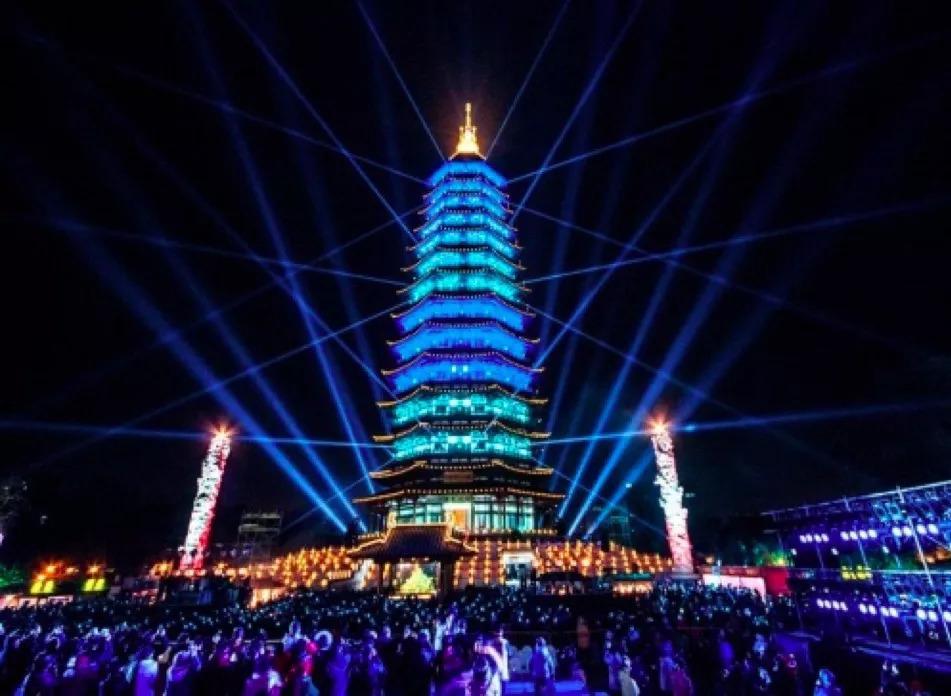 重庆融汇西流沱小镇好不好耍,融汇广场西流沱